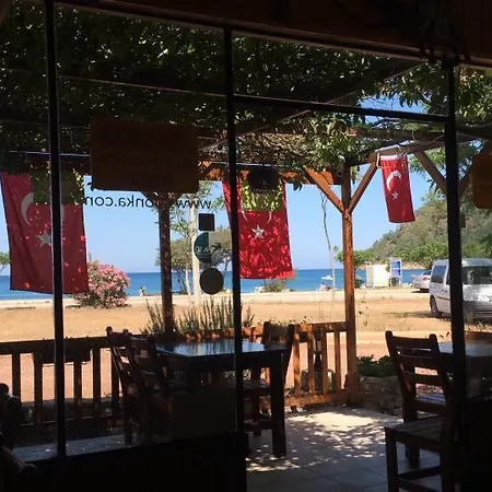 Dayco Bungalow Campsite